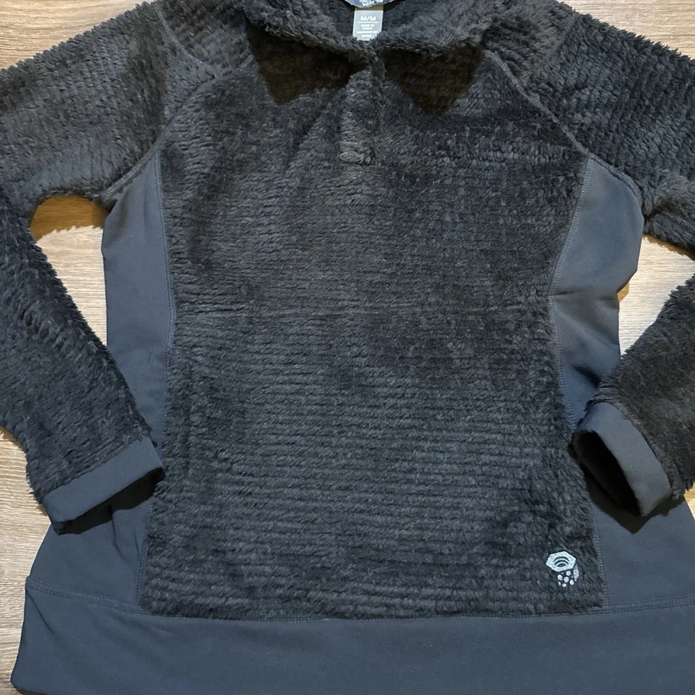 Mountain Hardwear MEDIUM Monkey Fleece Pullover Black Snap Outdoor Hiking Skiing